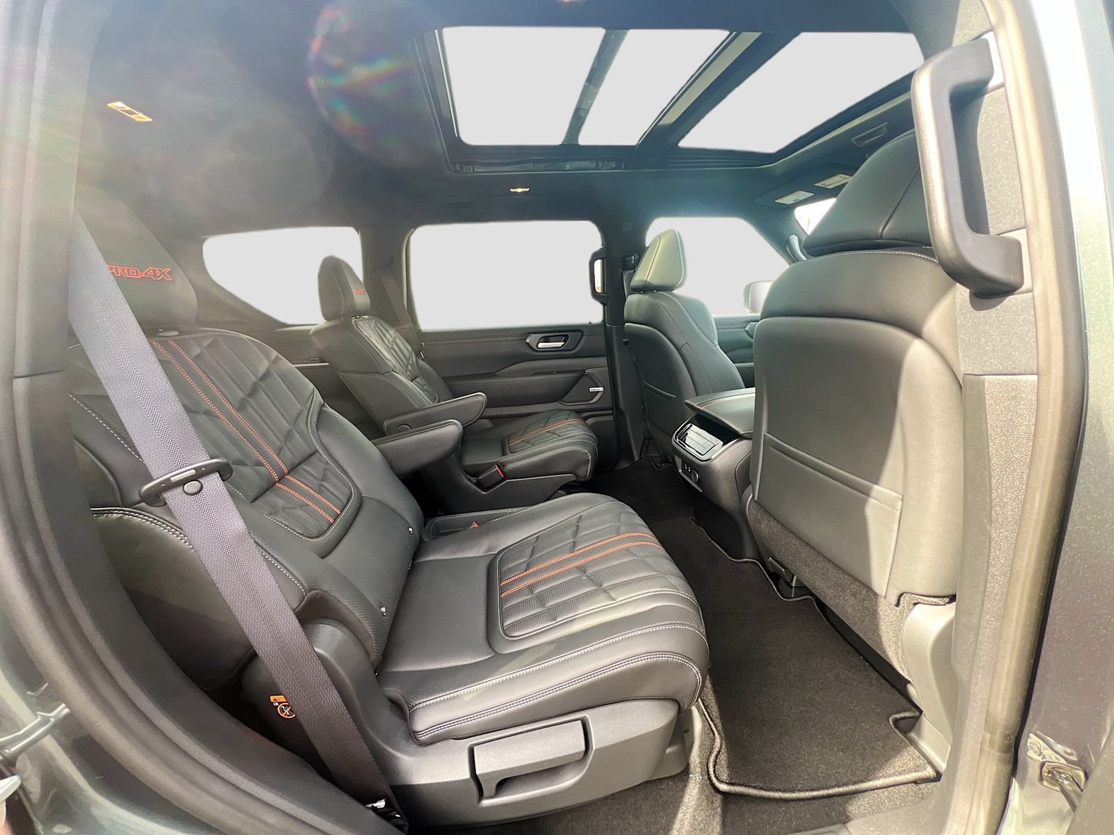 New 2026 Nissan Armada PRO-4X AWD/4WD image 31