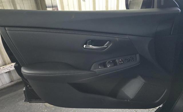 Used 2023 Nissan Sentra SV w/ Trunk Package image 6