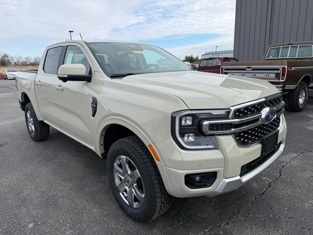 New 2025 Ford Ranger Lariat w/ FX4 Off-Road Package image 10