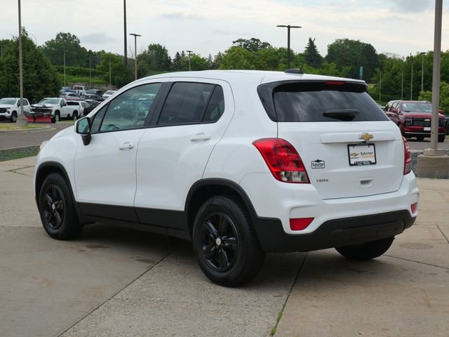Used 2020 Chevrolet Trax LS w/ Tint and Cruise Package FWD image 5