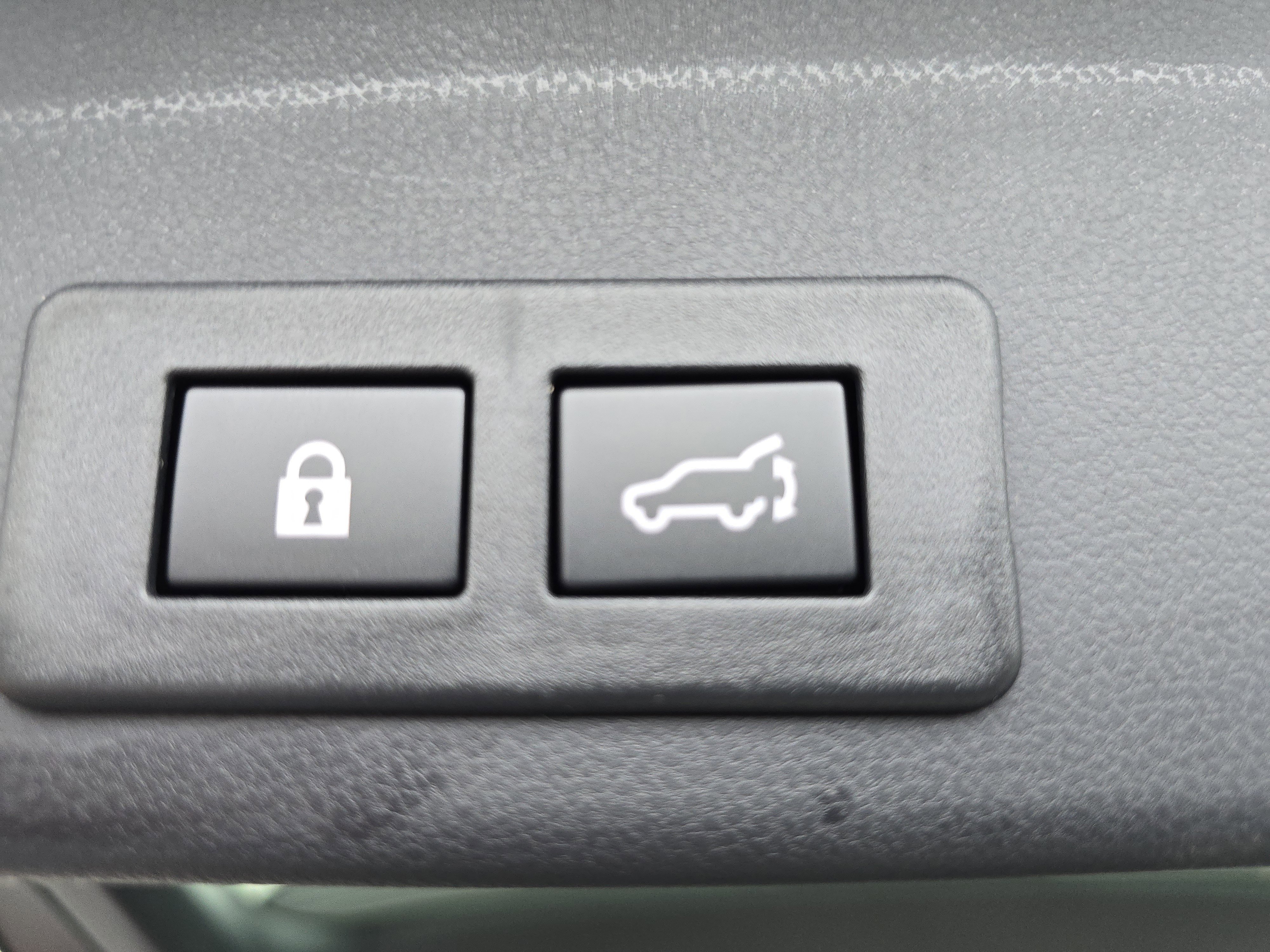 New 2026 Subaru Ascent Limited image 17