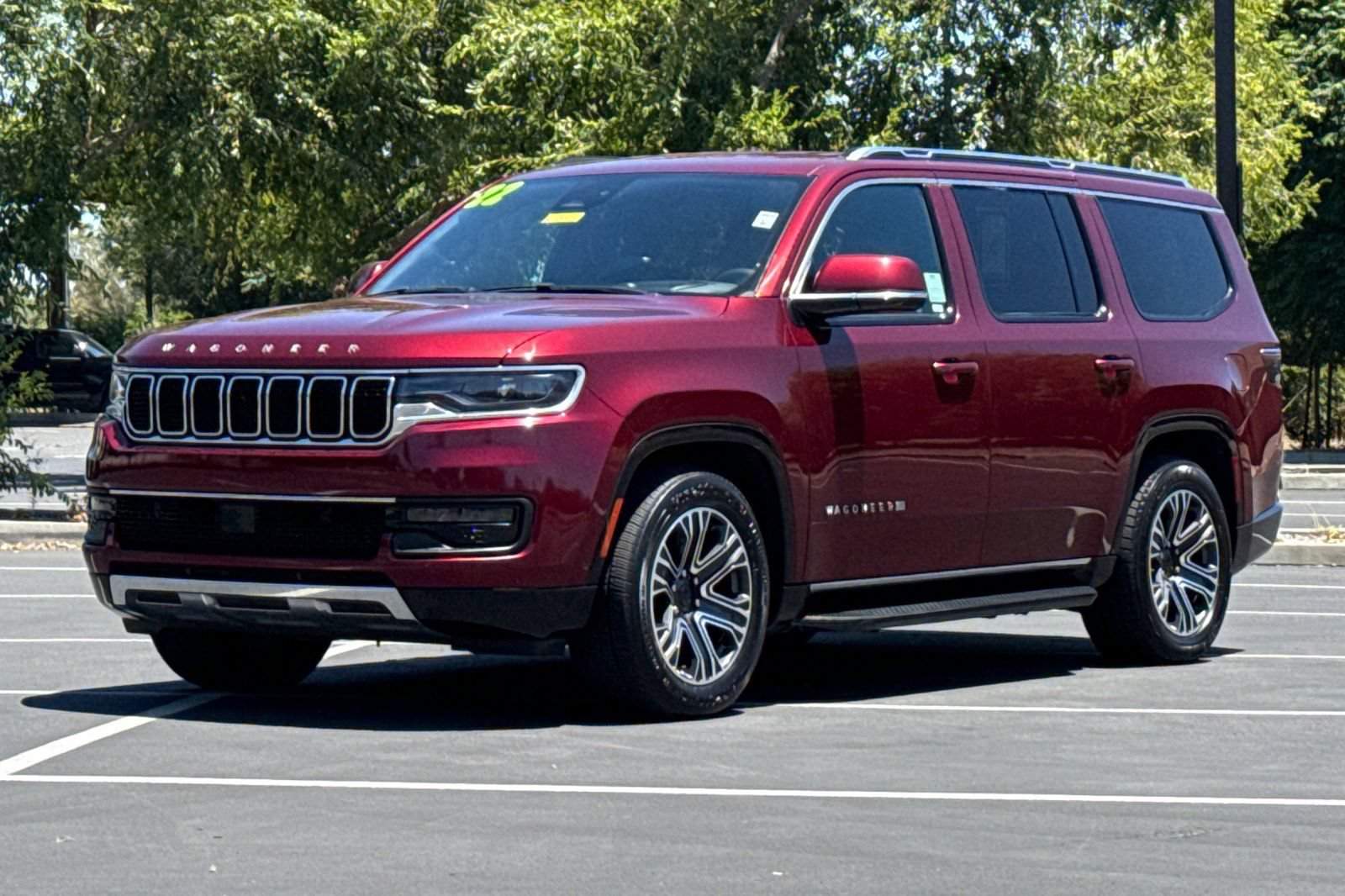 Used 2022 Jeep Wagoneer Series III AWD/4WD image 16