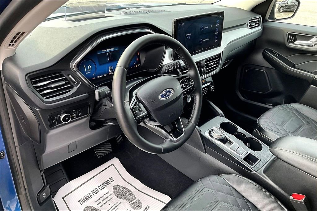 Certified 2023 Ford Escape Platinum w/ Premium Technology Package image 13