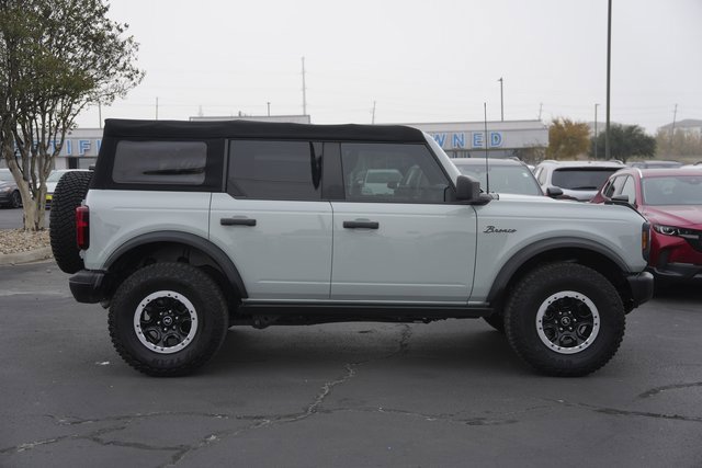 Used 2022 Ford Bronco Black Diamond w/ Sasquatch Package image 5