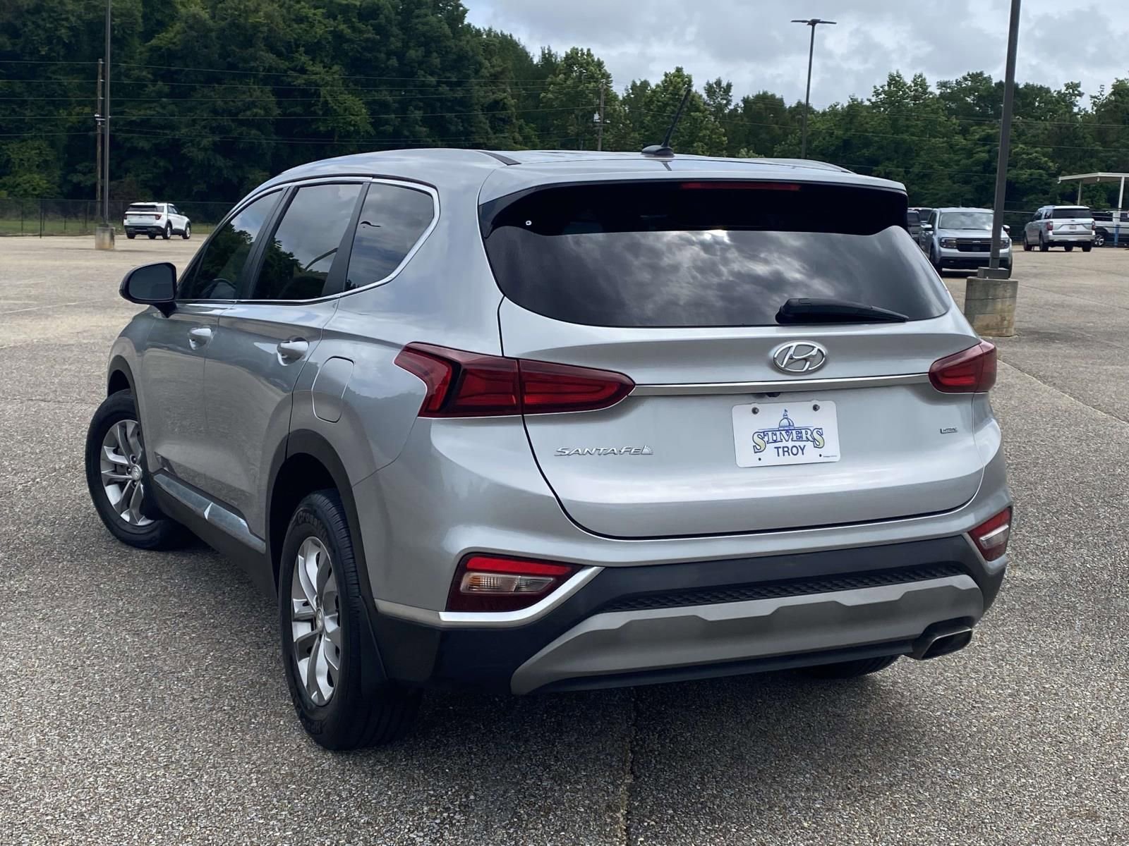 Used 2020 Hyundai Santa Fe SE AWD/4WD image 5