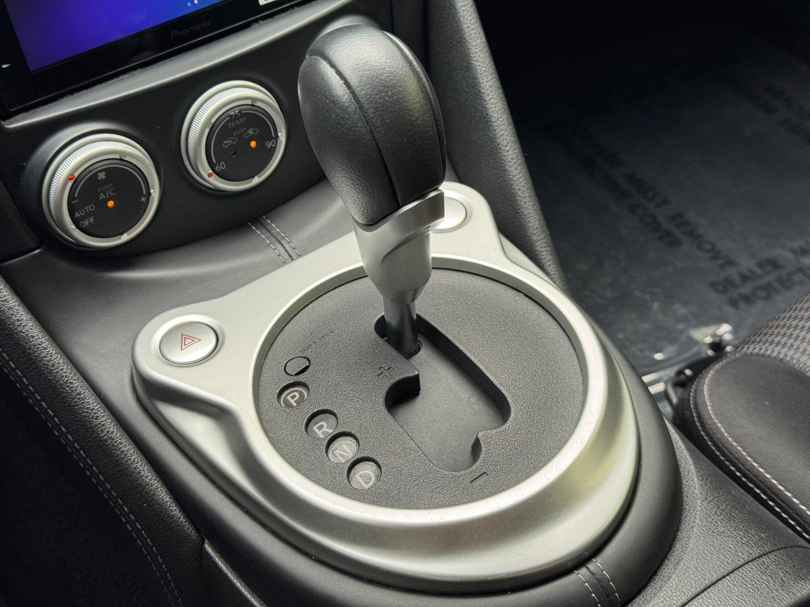 Used 2020 Nissan 370Z Coupe image 27