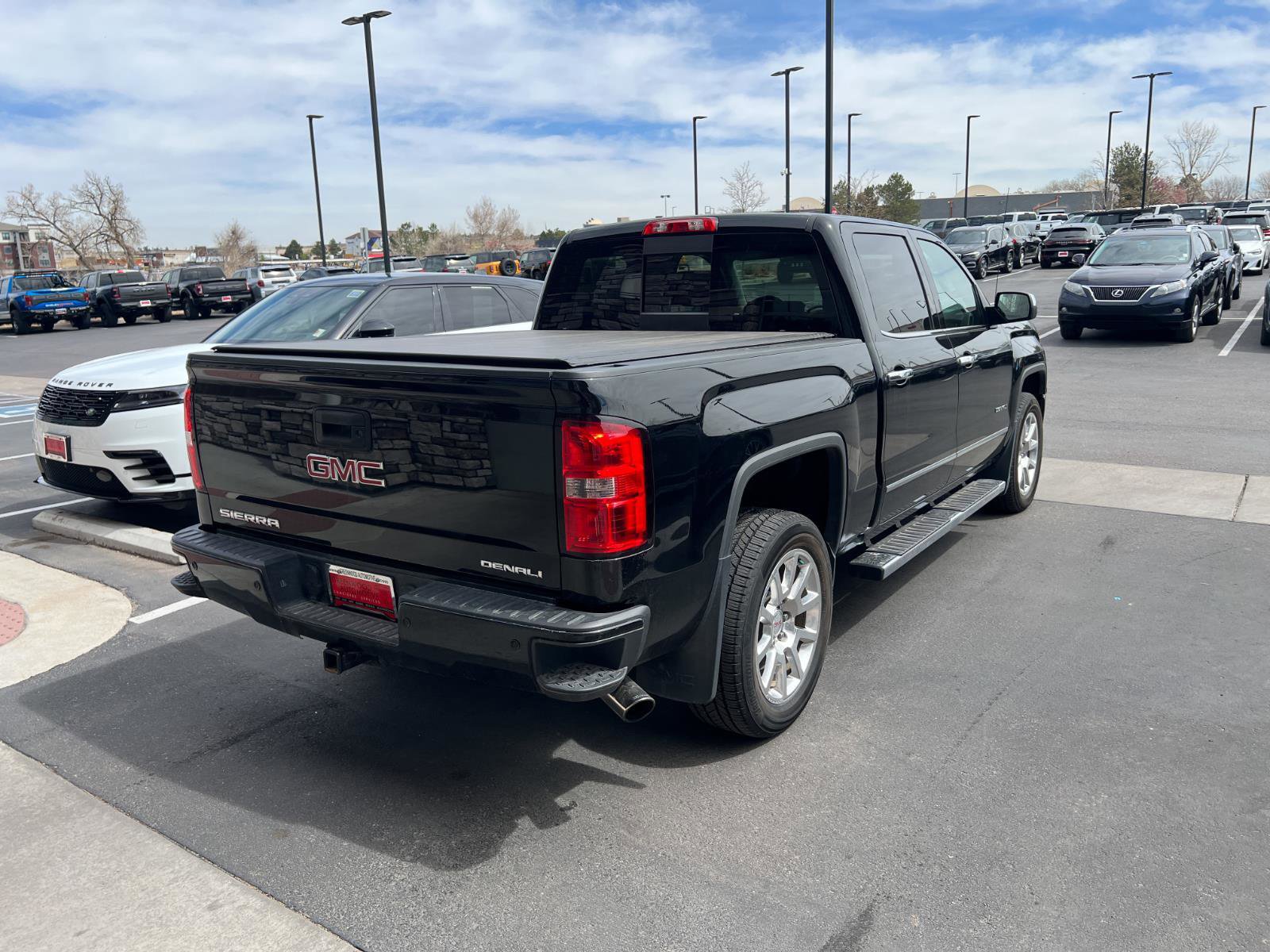 Used 2015 GMC Sierra 1500 Denali w/ Driver Alert Package image 3