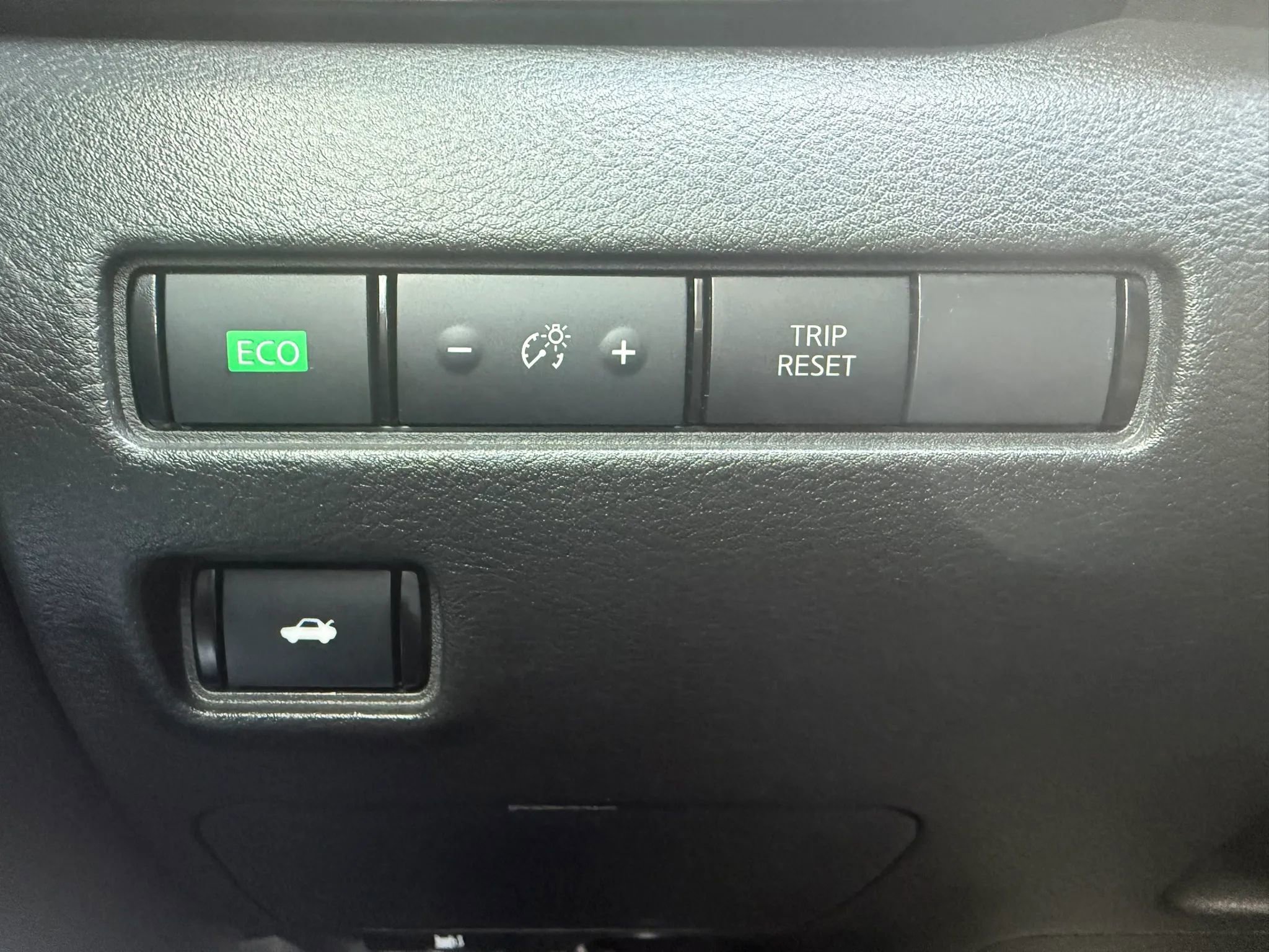 Used 2022 Nissan Sentra SR image 11