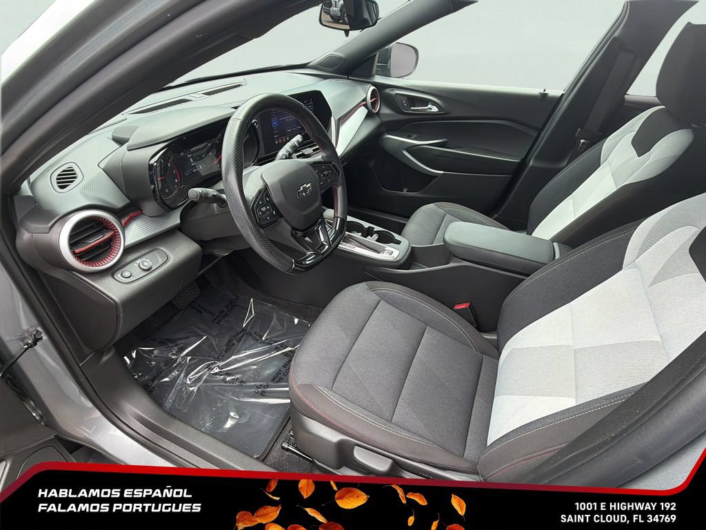 Used 2024 Chevrolet Trax RS w/ Driver Confidence Package FWD image 13