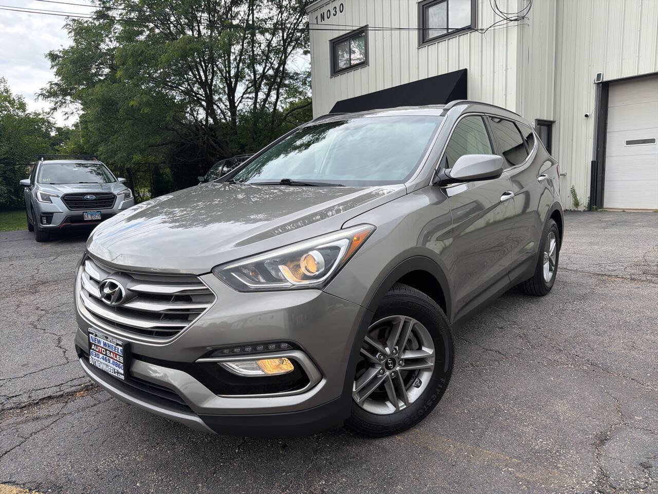 Used 2017 Hyundai Santa Fe Sport AWD/4WD image 1