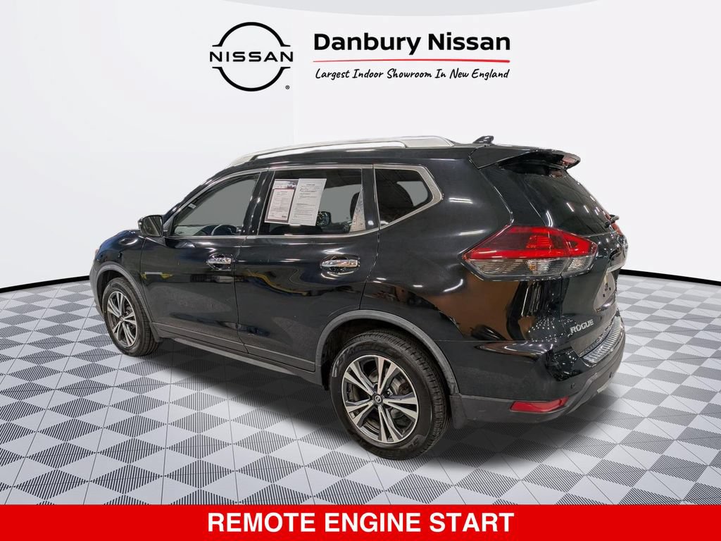 Used 2019 Nissan Rogue SV w/ Sun & Sound Touring Package AWD/4WD image 5