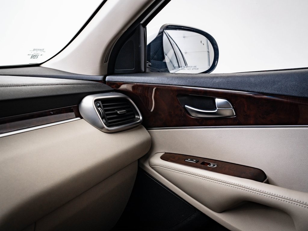 Used 2016 Kia Sorento EX w/ EX Premium Package image 38