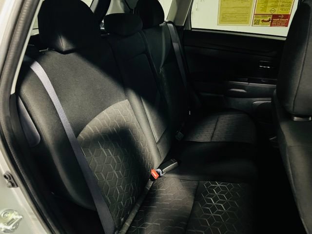 Used 2026 Mitsubishi Outlander Sport LE AWD/4WD image 29