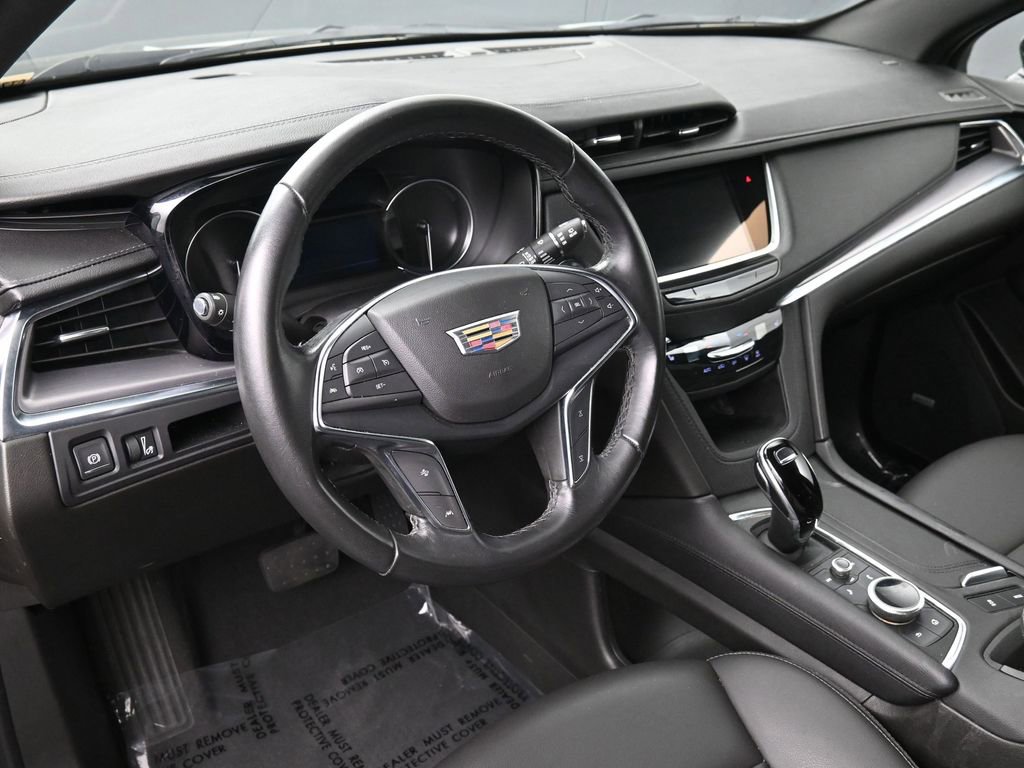 Used 2023 Cadillac XT5 Luxury image 7