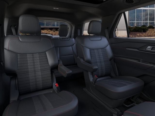 New 2026 Ford Explorer ST-Line w/ ST-Line Street Pack AWD/4WD image 11