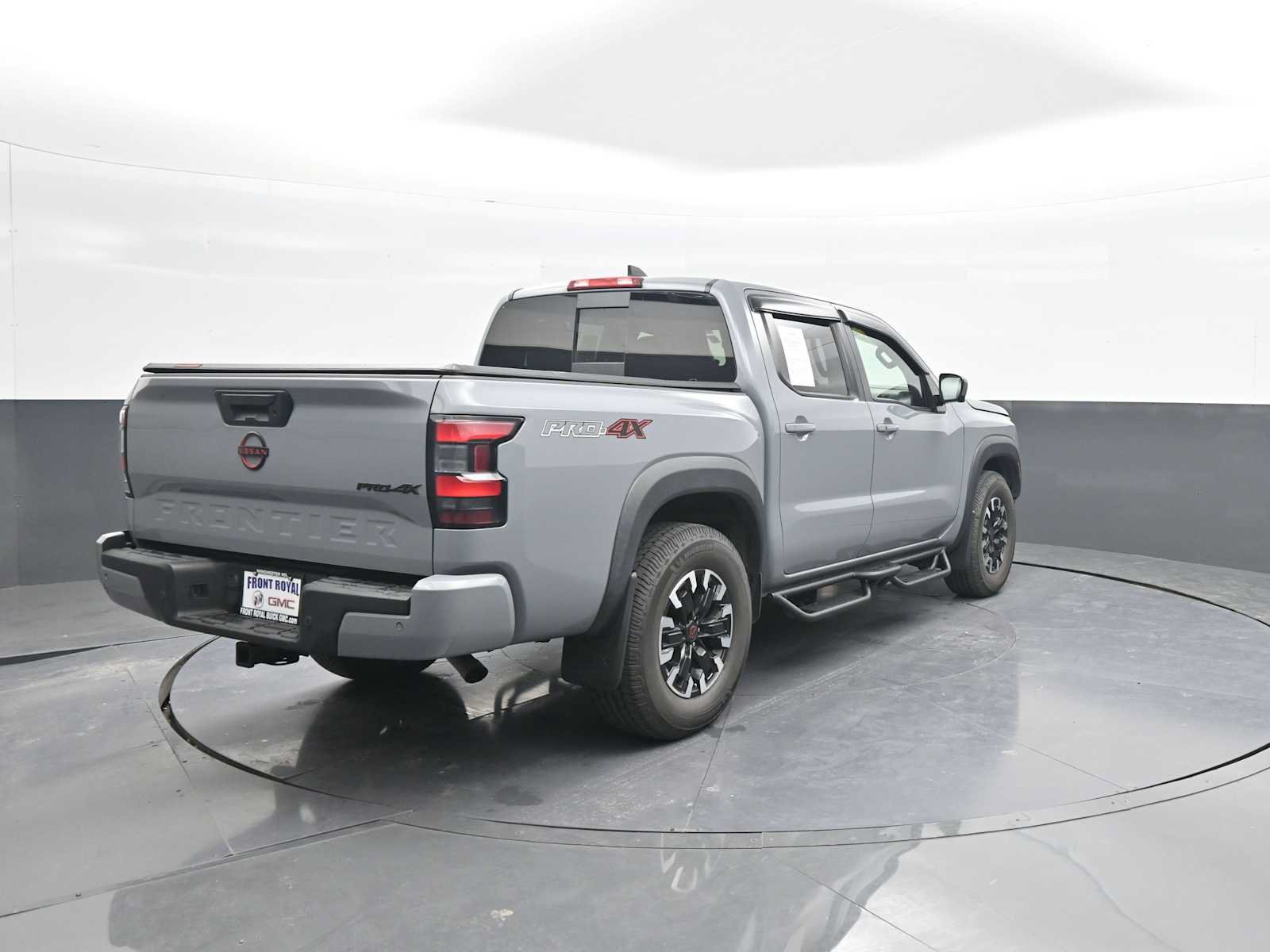 Used 2023 Nissan Frontier PRO-4X w/ Pro Convenience Package AWD/4WD image 7