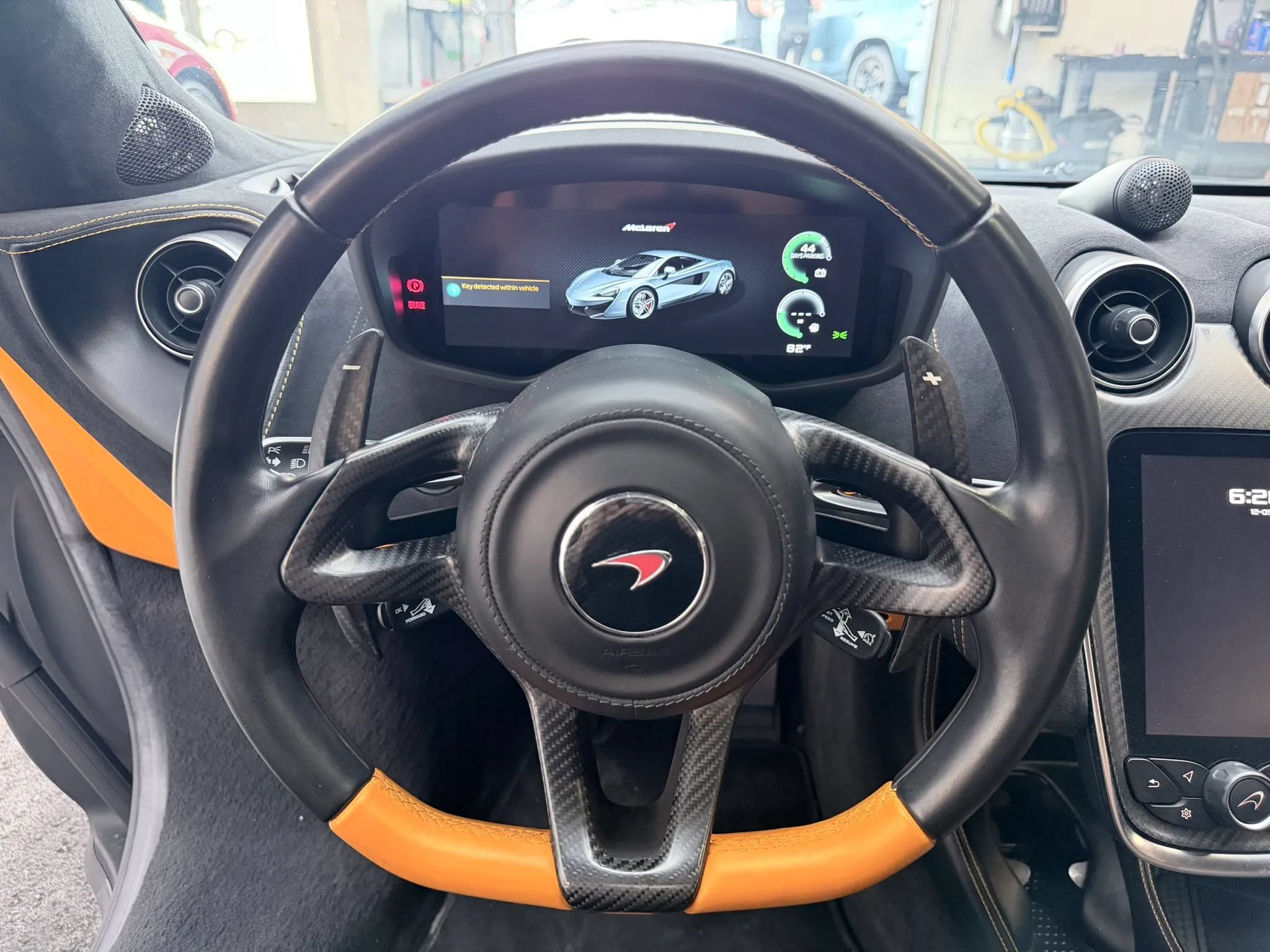 Used 2017 McLaren 570S Coupe RWD image 11