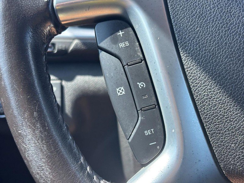Used 2017 Chevrolet Traverse LT w/ Style and Technology Package FWD image 20