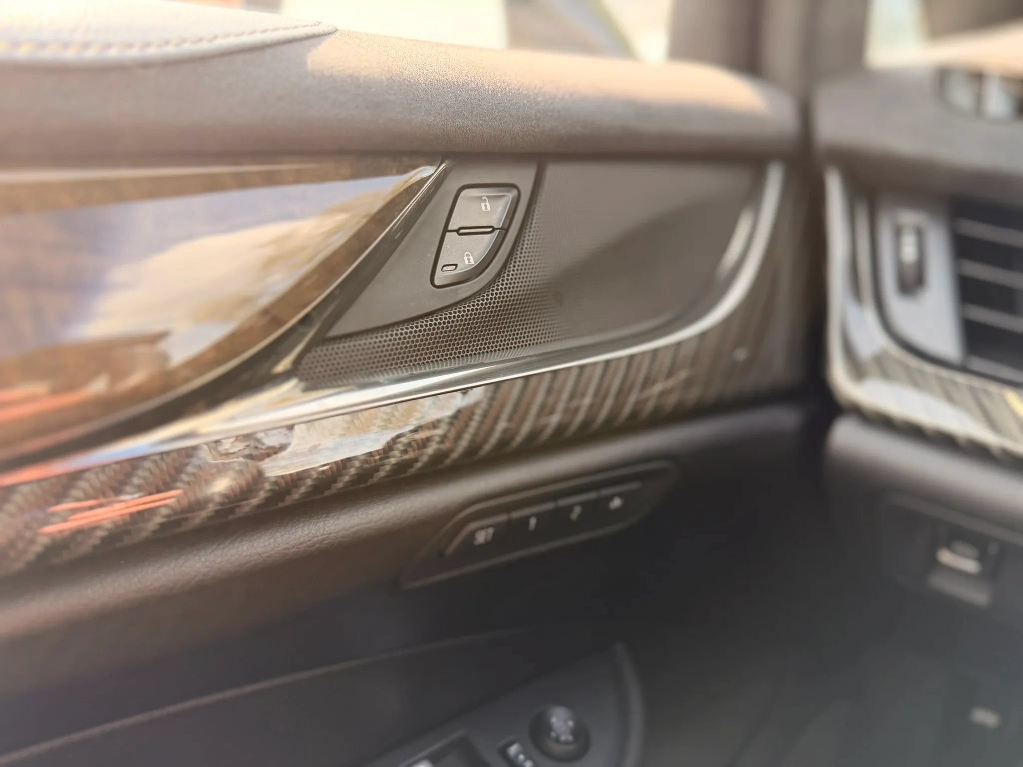 Used 2014 Cadillac ELR w/ Luxury Package FWD image 32