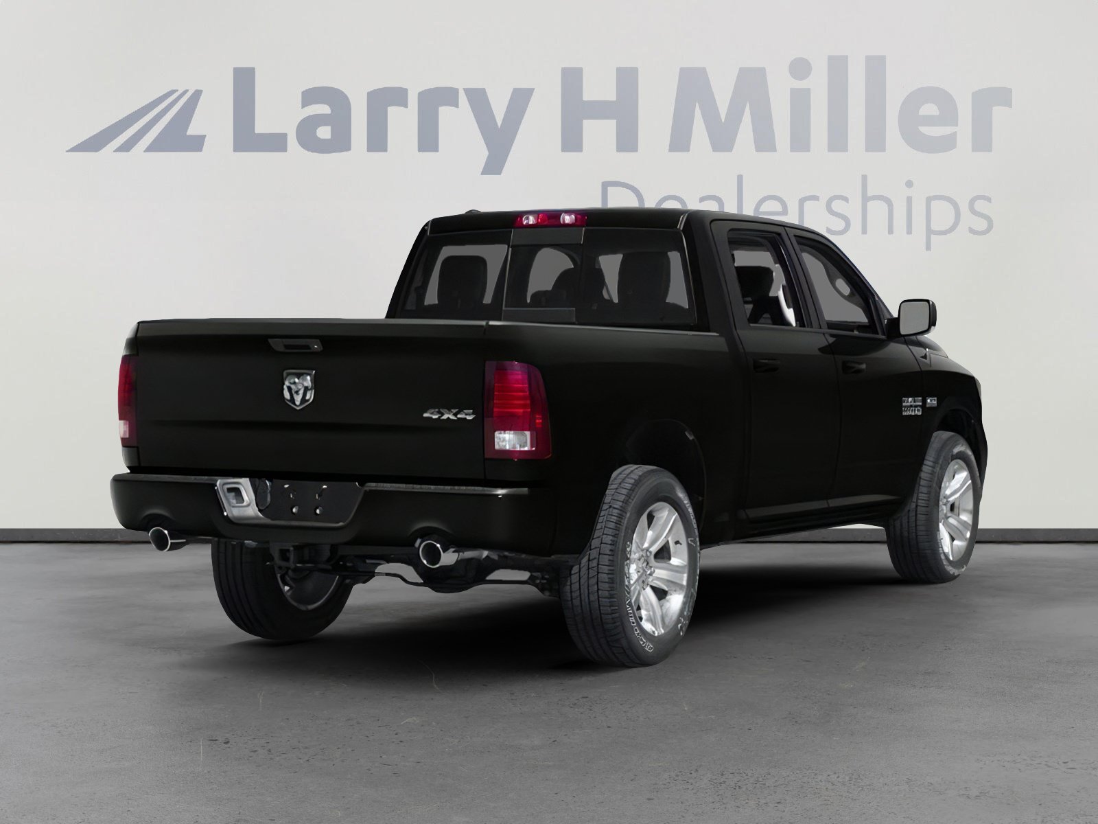 Used 2014 RAM 1500 Limited AWD/4WD image 2
