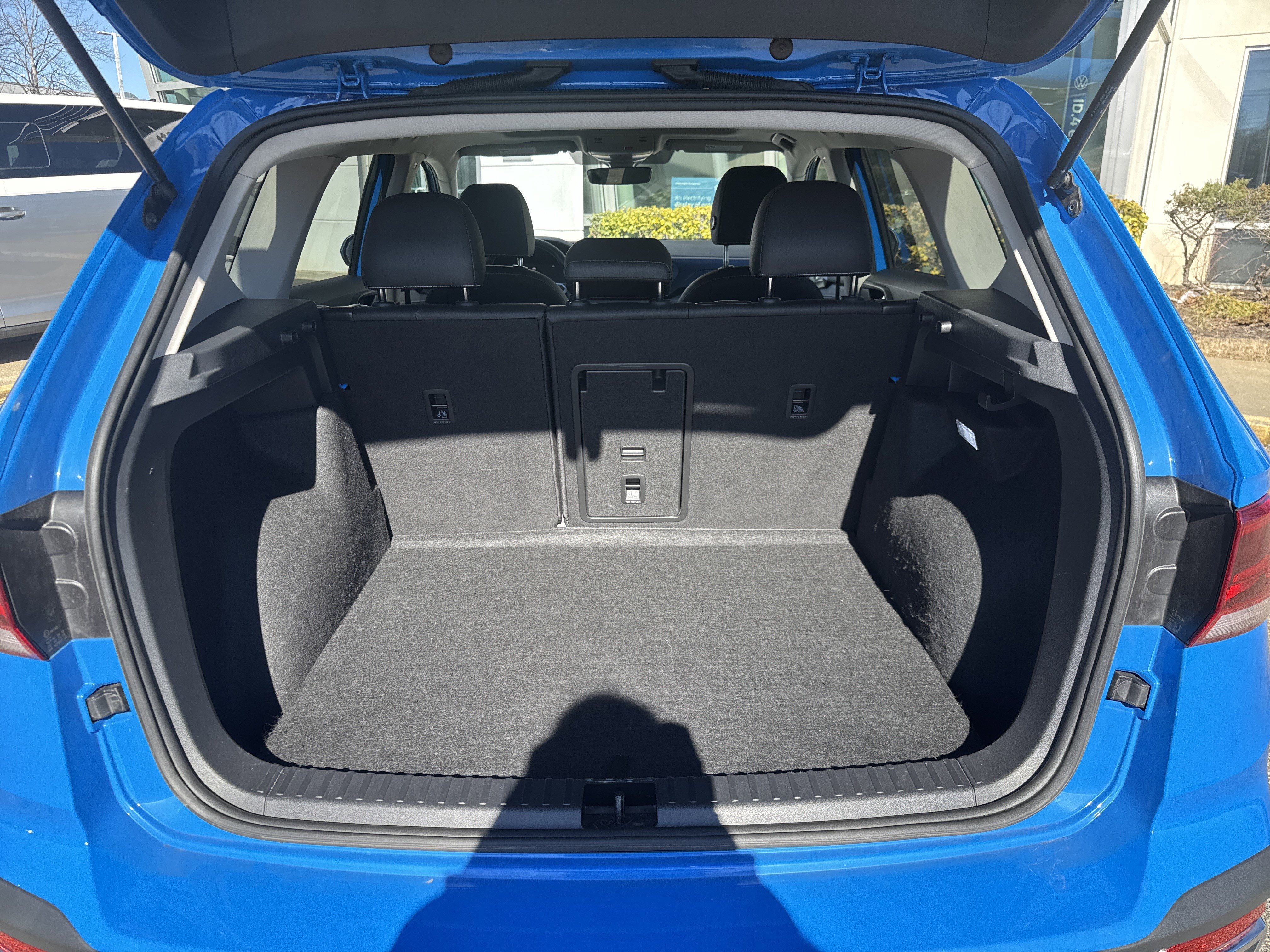 Certified 2024 Volkswagen Taos SE image 8