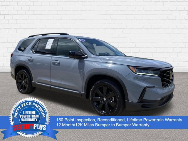 Used 2025 Honda Pilot Black Edition image 1