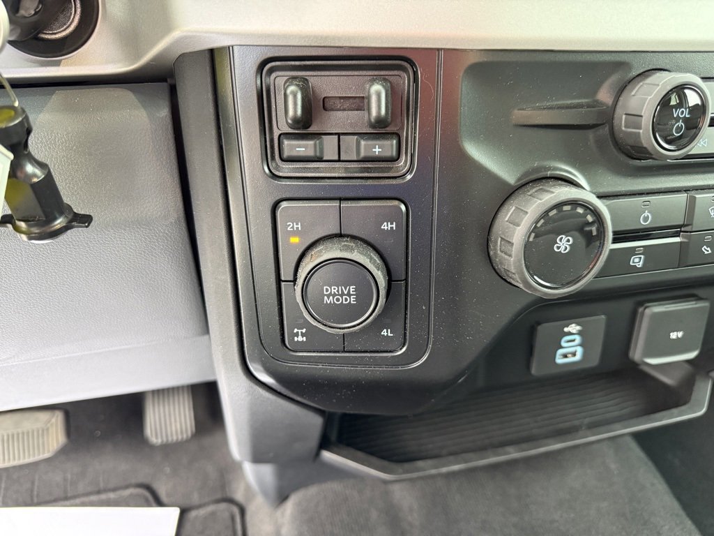 Used 2026 Ford F250 XL w/ STX Appearance Package image 25
