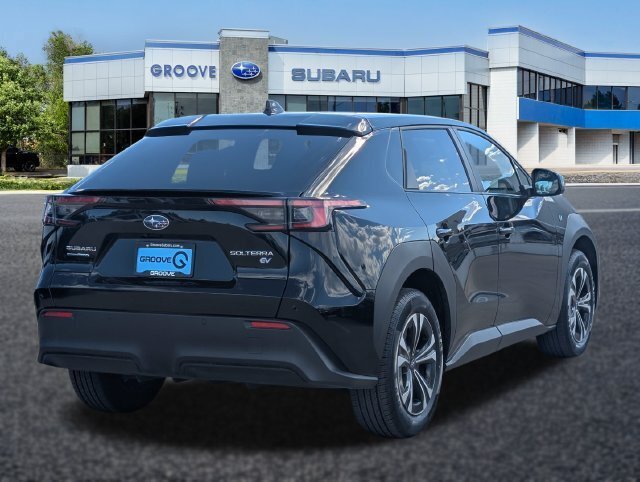 Used 2023 Subaru Solterra AWD image 6