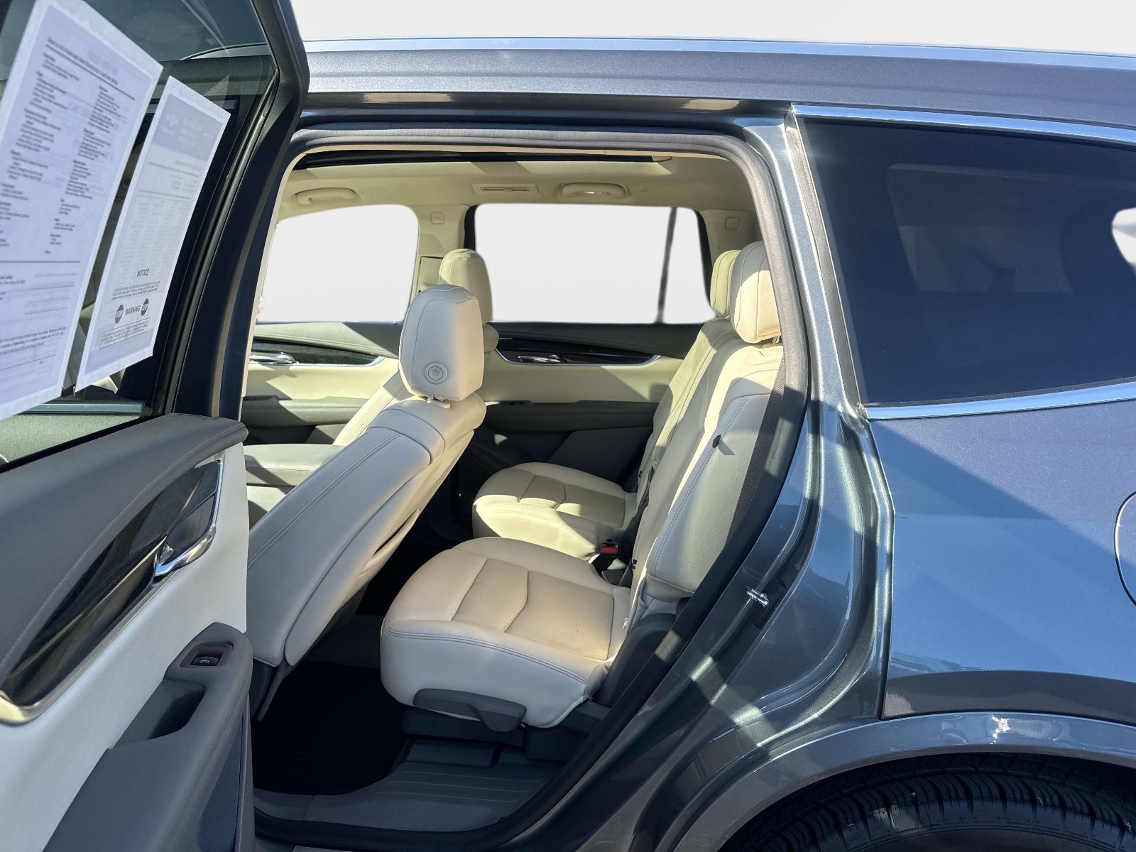 Used 2021 Cadillac XT6 Premium Luxury image 21