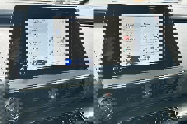 Used 2025 Toyota Prius LE FWD image 21