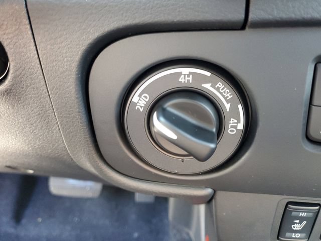 New 2026 Nissan Frontier PRO-4X w/ Pro Premium Package AWD/4WD image 22