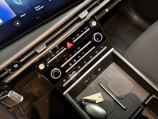 Used 2024 Hyundai Santa Fe SE image 33