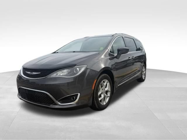 Used 2017 Chrysler Pacifica Touring-L Plus w/ Tire & Wheel Group
