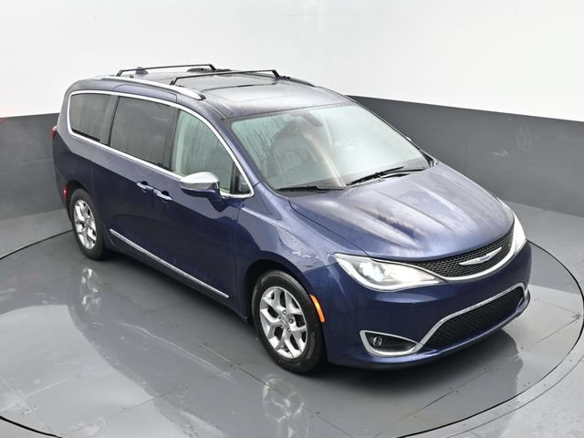 Used 2019 Chrysler Pacifica Limited FWD image 25