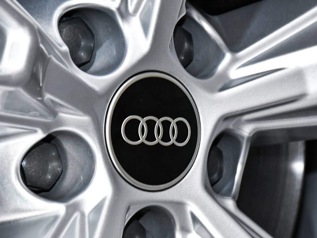 Used 2022 Audi Q8 Premium AWD/4WD image 84