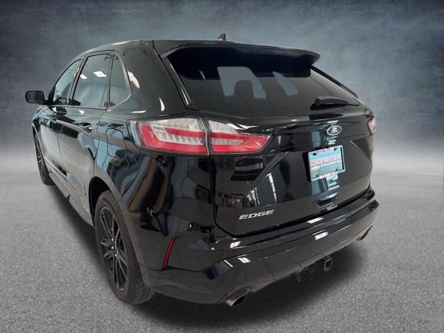 Used 2020 Ford Edge ST-Line w/ Cold Weather Package image 10