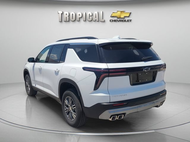 New 2026 Chevrolet Traverse LT FWD image 2