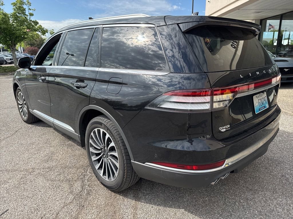 Used 2023 Lincoln Aviator Reserve w/ Equipment Group 201A AWD/4WD image 8