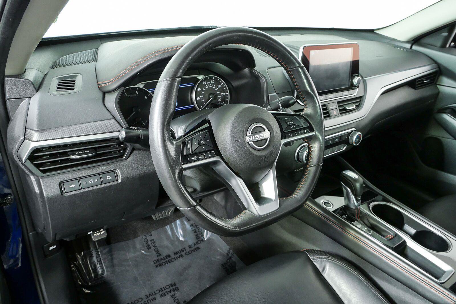 Used 2024 Nissan Altima 2.5 SR FWD image 5