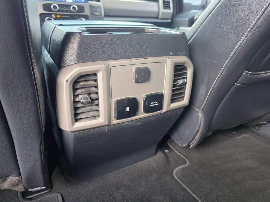 Used 2022 Ford F350 Lariat w/ Black Appearance Package AWD/4WD image 37