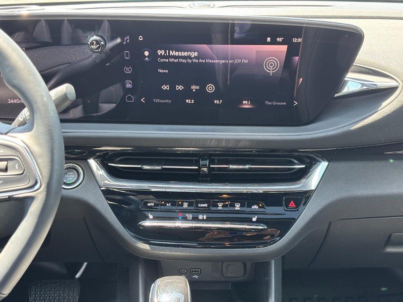 Certified 2025 Buick Envista Avenir FWD image 14