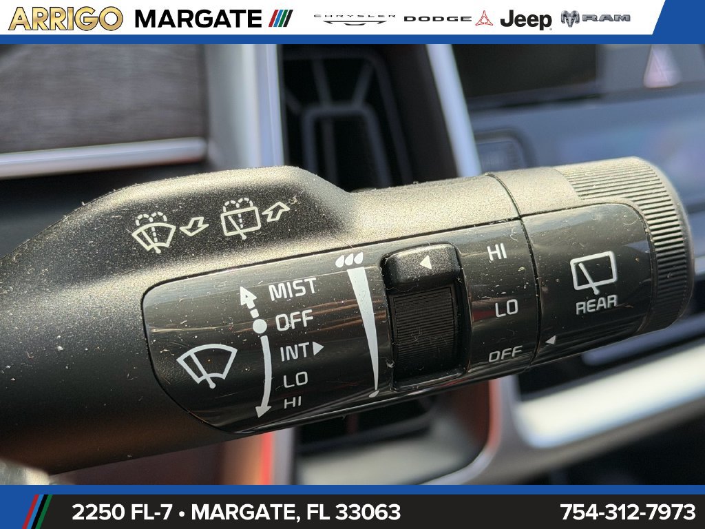 Used 2021 Kia Sorento EX w/ Panoramic Sunroof Package FWD image 31
