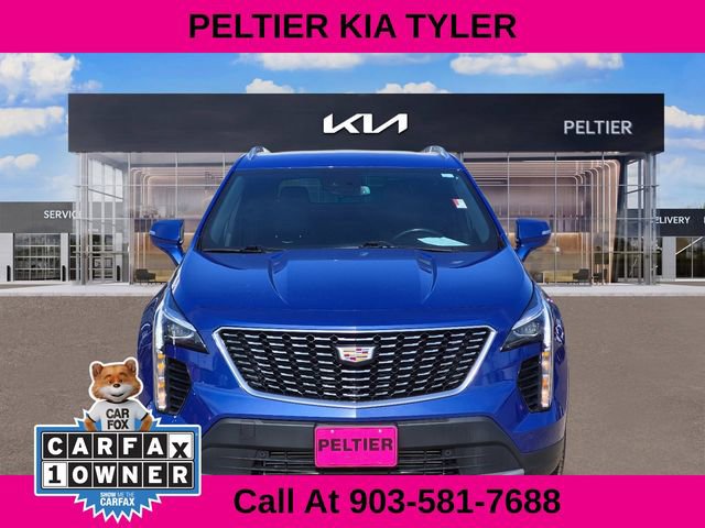 Used 2023 Cadillac XT4 Premium Luxury image 2