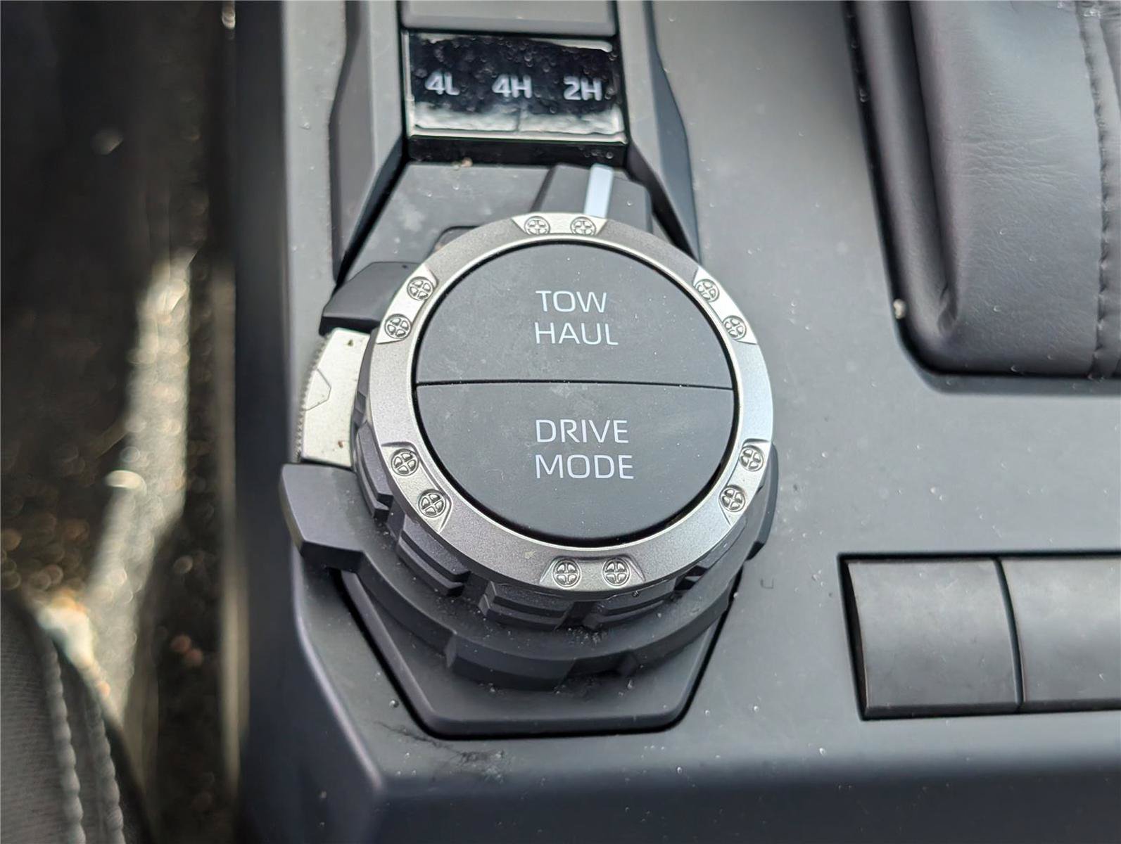 Used 2025 Toyota Tacoma TRD Sport w/ TRD Sport Upgrade Package AWD/4WD image 26