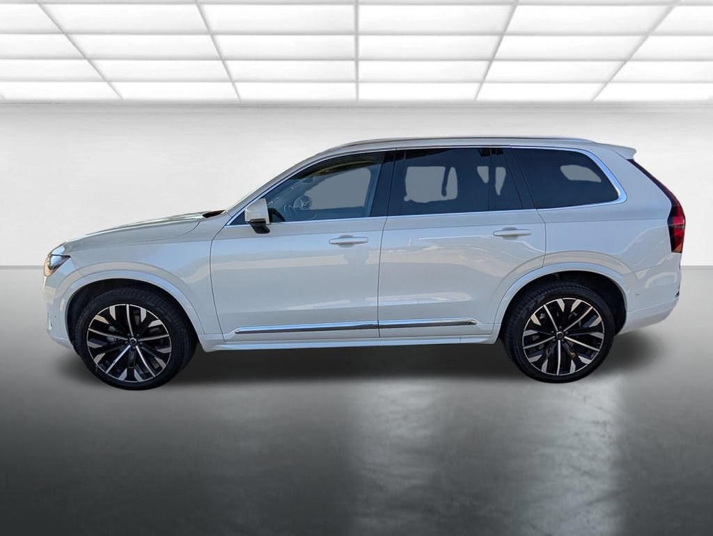 Used 2025 Volvo XC90 B6 Plus AWD/4WD image 29