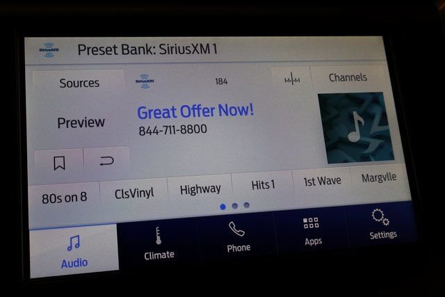 Used 2019 Ford Fusion SE FWD image 21