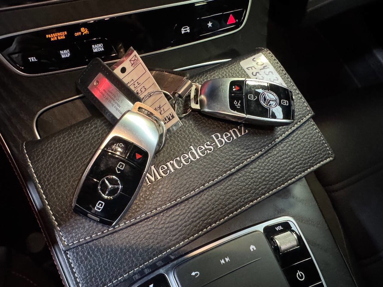 Used 2022 Mercedes-Benz E 53 AMG 4MATIC Sedan image 19