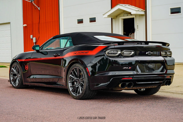 Used 2022 Chevrolet Camaro ZL1 RWD image 6