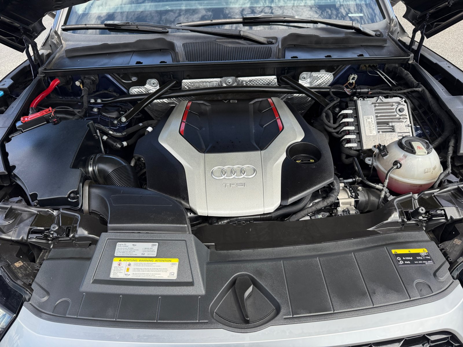 Used 2018 Audi SQ5 Premium Plus AWD/4WD image 20