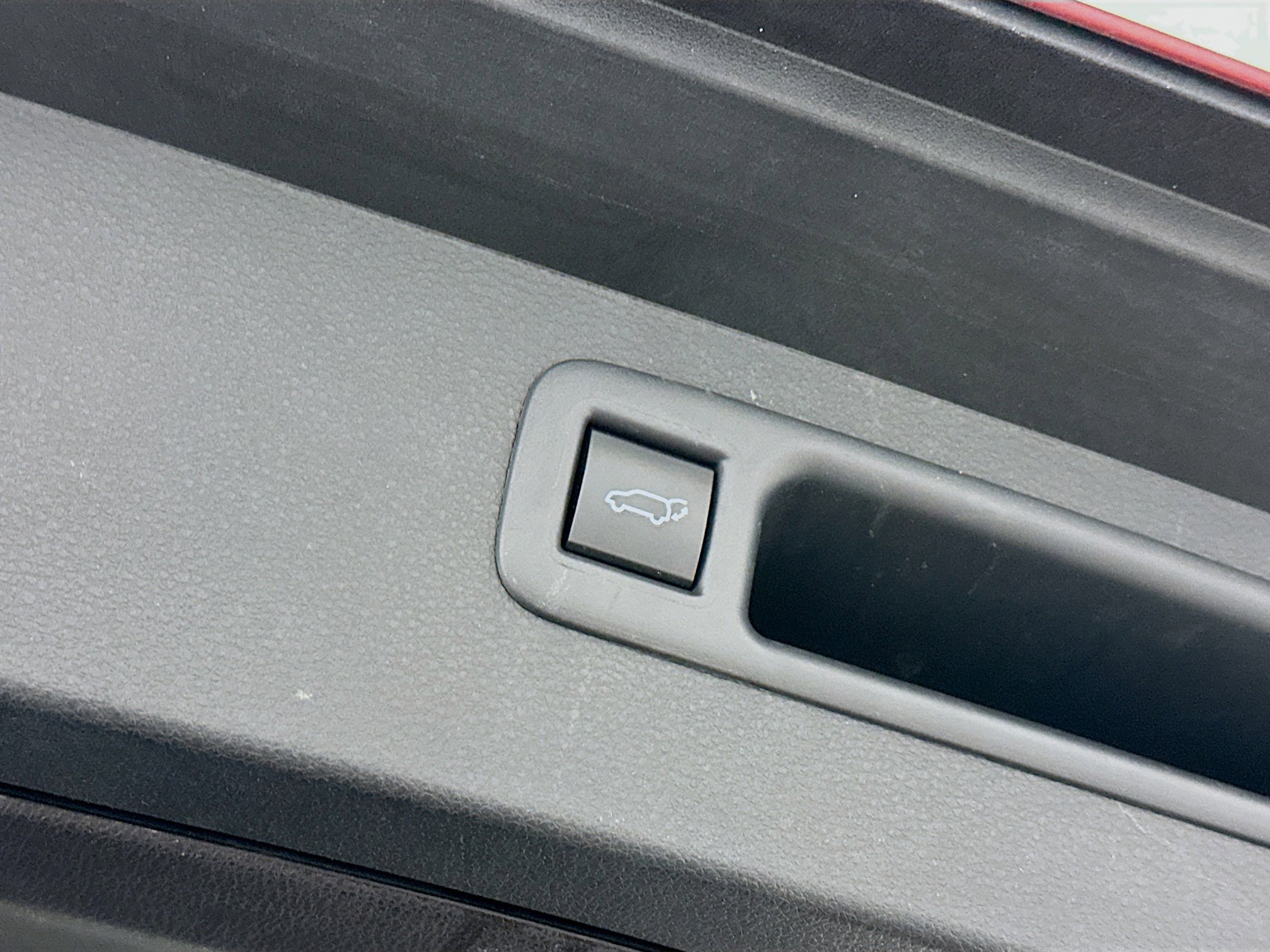 Used 2023 Toyota Highlander XLE image 33